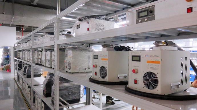 3C数码厂工艺升级，方瑞等离子处理机助力触摸屏贴合无气泡