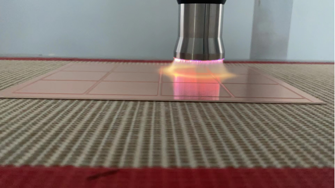 等离子清洗机在PCB制造工艺中的应用与技术优势